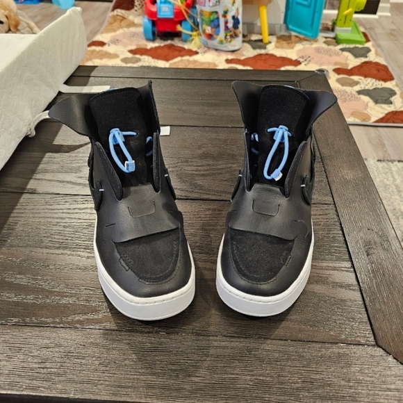 Nike Women's Vandalised LX 'Black Sneakers - Picture 5 of 9